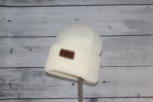 Child Acrylic Ribbed Cuff in White 
